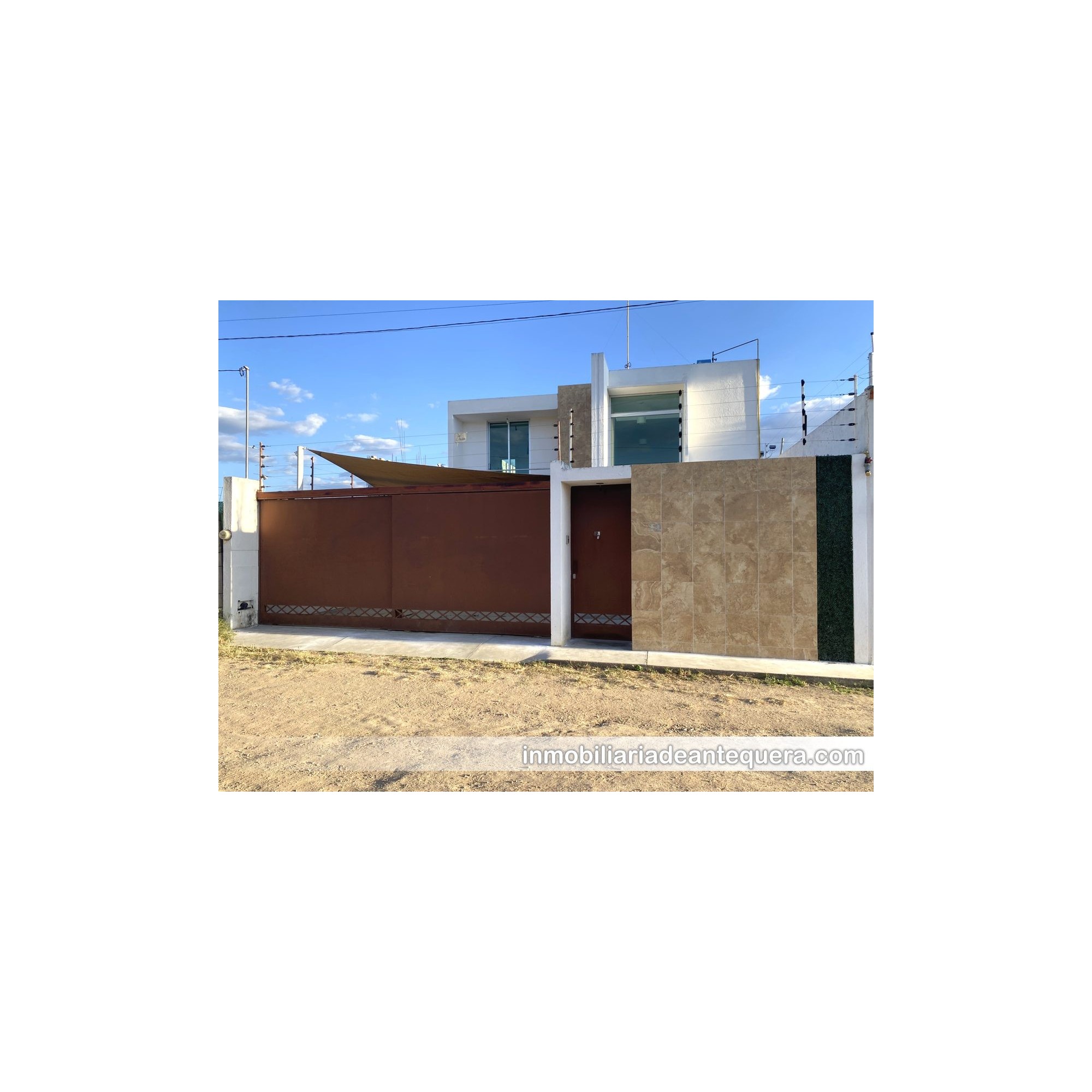Venta de casa minimalista en Santiago Etla