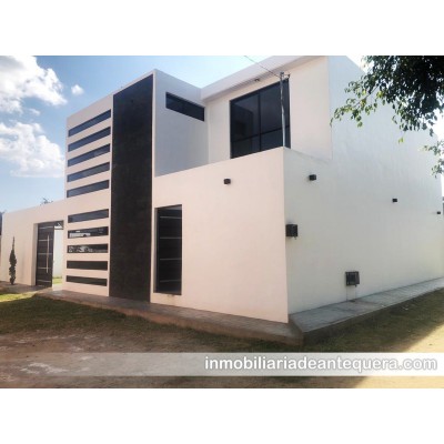 Casa en venta en San Lorenzo Cacaotepec
