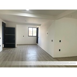 Casa en venta en San Lorenzo Cacaotepec